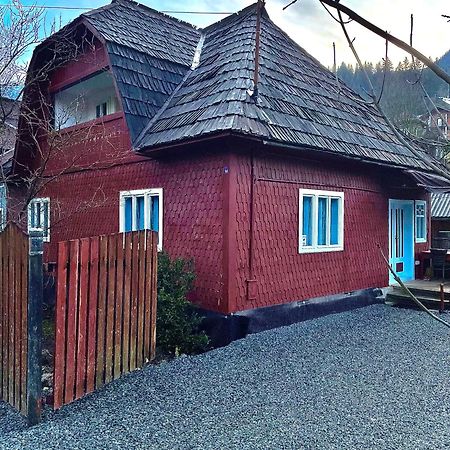 Вілла Casa Fantana - La Poalele Muntilor -50 De Metri De Partia Olimpica Statjunea Borsa Екстер'єр фото